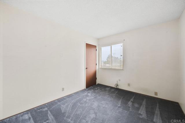 1113 Camino Del Sol Circle, Carlsbad CA: https://media.crmls.org/mediaz/73d4d063-7624-4639-805f-93c594a52d79.jpg