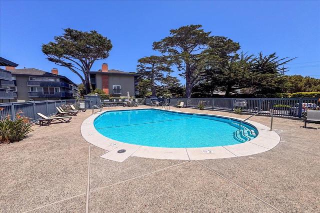36 La Playa Street, Monterey CA: https://media.crmls.org/mediaz/73d512ba-9dc1-48b1-bafa-e409c4d1eaf7.jpg