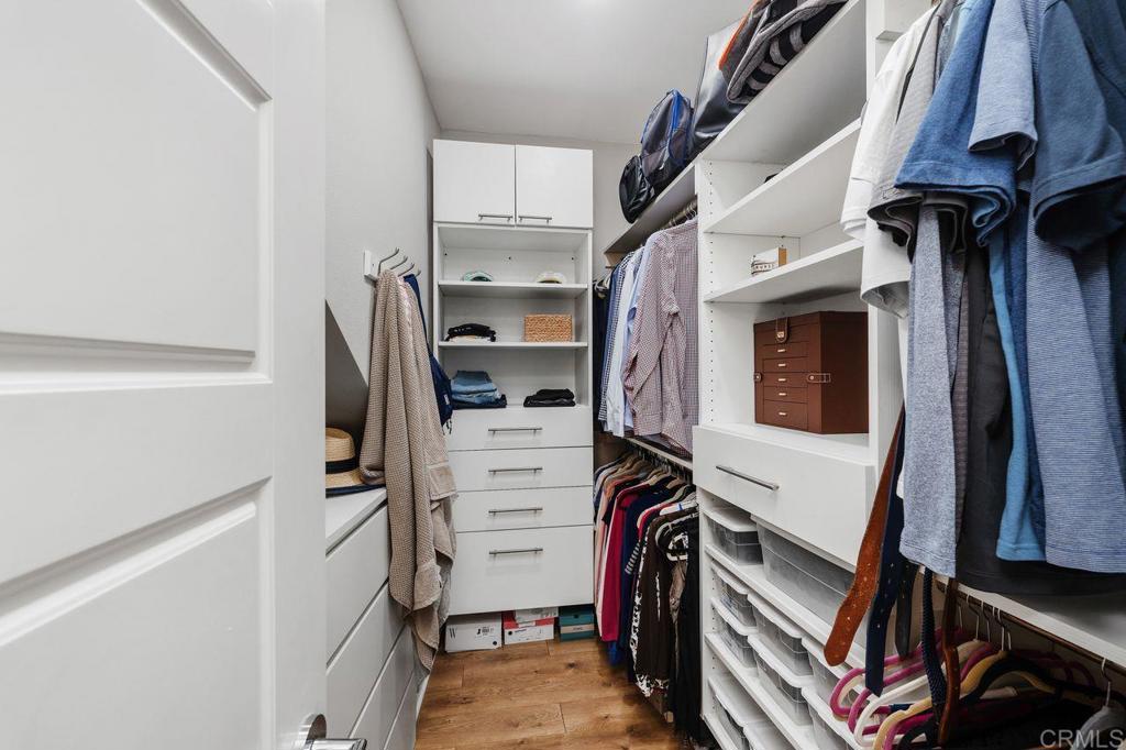 8383 Distinctive - photo 13