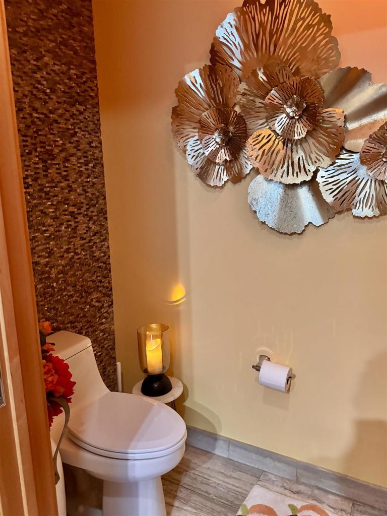 MLS #250036609SD img 33