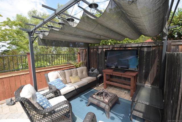 13862 DAVENPORT AVENUE, San Diego CA: https://media.crmls.org/mediaz/73d5b288-c165-4b69-9af5-6f50a2b8fcff.jpg