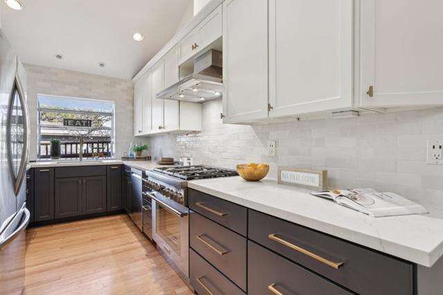 Image 5 of 36 For 915 North Road