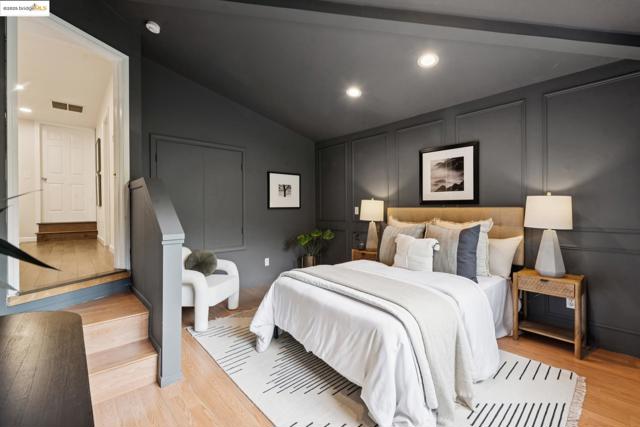 2861 Chelsea Drive, Oakland CA: https://media.crmls.org/mediaz/73d75cc1-edc9-4359-b34f-ffcebe0a0528.jpg