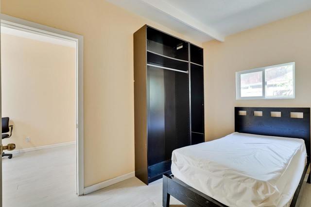 764 4th Avenue, Redwood City CA: https://media.crmls.org/mediaz/73d767a0-45c5-46d9-b55d-41c6f6cb80dd.jpg