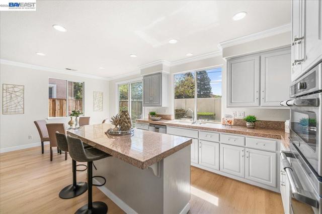 Image 21 of 60 For 368 Riesling Ct