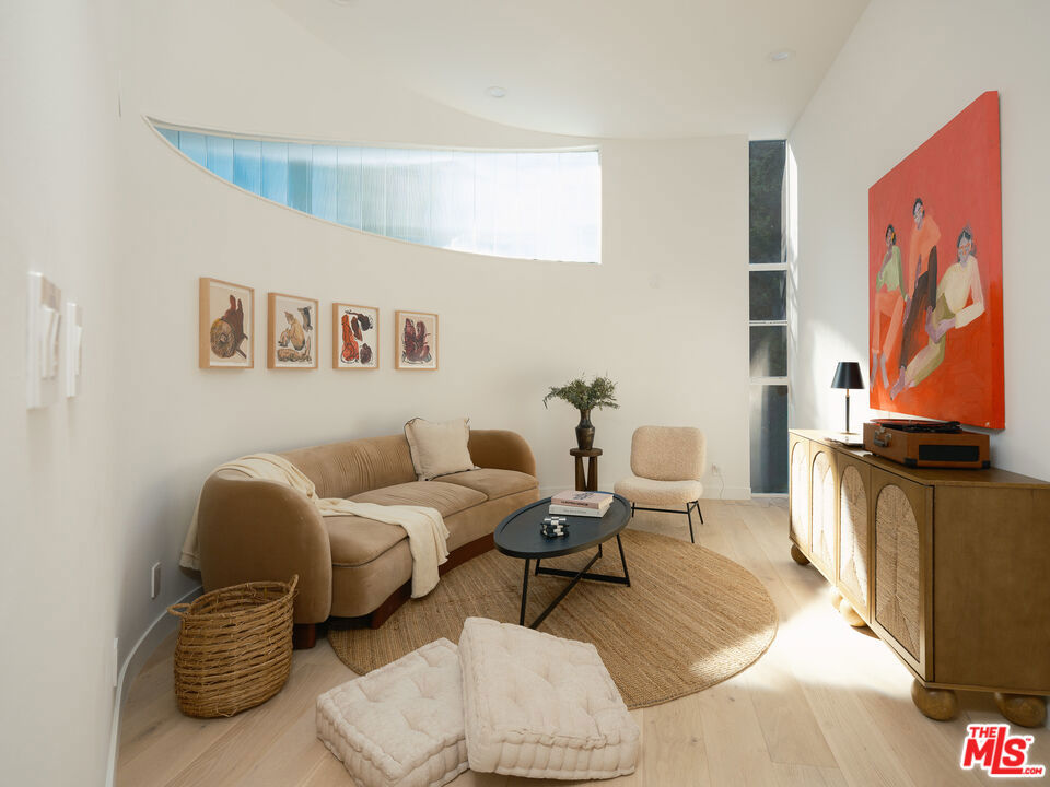 MLS #25618367 image #5