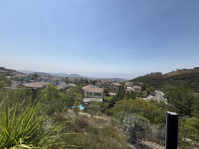 743 Costa Del Sur, San Marcos CA: https://media.crmls.org/mediaz/73d98ed3-7e87-4fac-9947-6368a167566d.jpg
