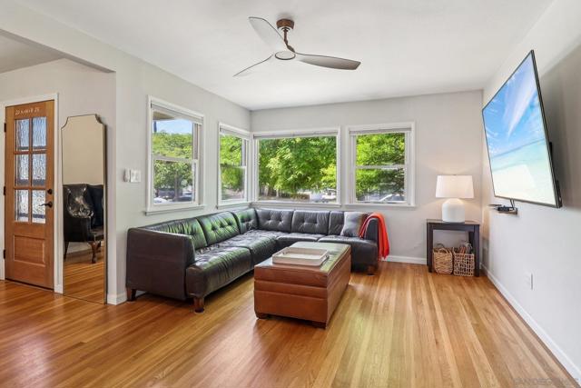 Image 4 of 22 For 2111 O Avenue