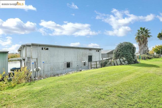 3824 Stone Rd, Bethel Island CA: https://media.crmls.org/mediaz/73da3da2-14d0-4038-b6a4-03a8834f8737.jpg