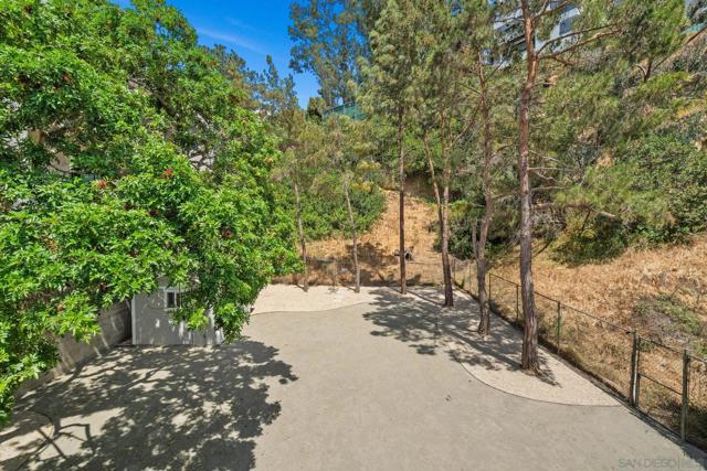 2821 N Arroyo Drive, San Diego CA: https://media.crmls.org/mediaz/73dad3ff-eb82-4982-8c25-59a8e1f6ec88.jpg