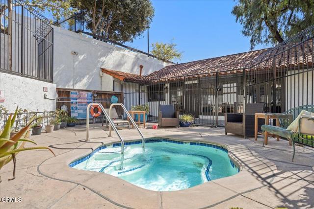 Detail Gallery Image 32 of 44 For 49 Mission Plaza Dr, Ventura,  CA 93001 - 2 Beds | 2 Baths