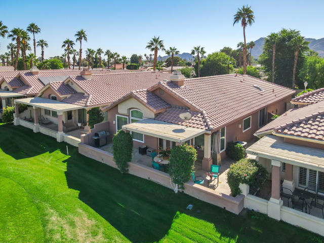 76788 Kybar Road, Palm Desert CA: https://media.crmls.org/mediaz/73db1103-f063-4e82-8abf-c7dc8c011c6a.jpg