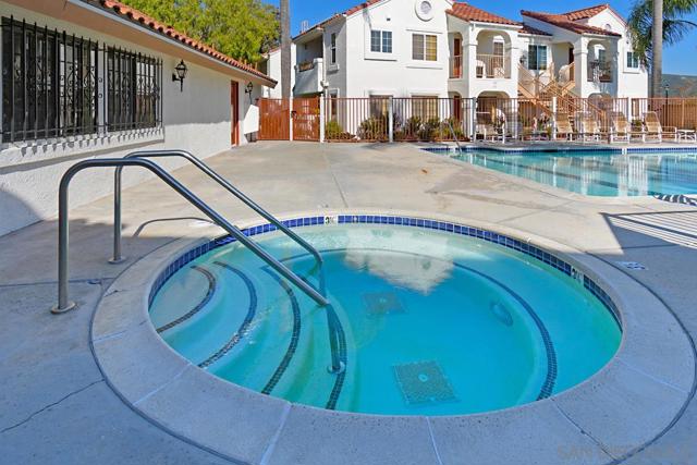 13327 Caminito Ciera, San Diego CA: https://media.crmls.org/mediaz/73db5a0b-5843-44c0-b6a2-c06974c3b40a.jpg