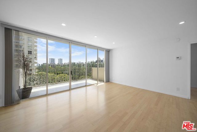 2160 Century Park East, Los Angeles CA: https://media.crmls.org/mediaz/73dc6df5-c491-48a1-9c60-30c8643ff95f.jpg
