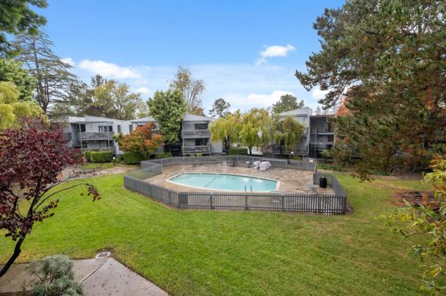 4289 George Avenue, San Mateo CA: https://media.crmls.org/mediaz/73dcb9a5-91c9-42c3-9aae-539cfe3d6dcb.jpg