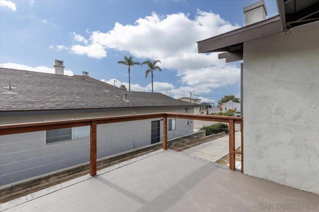 Image 18 of 30 For 2453 Curlew St
