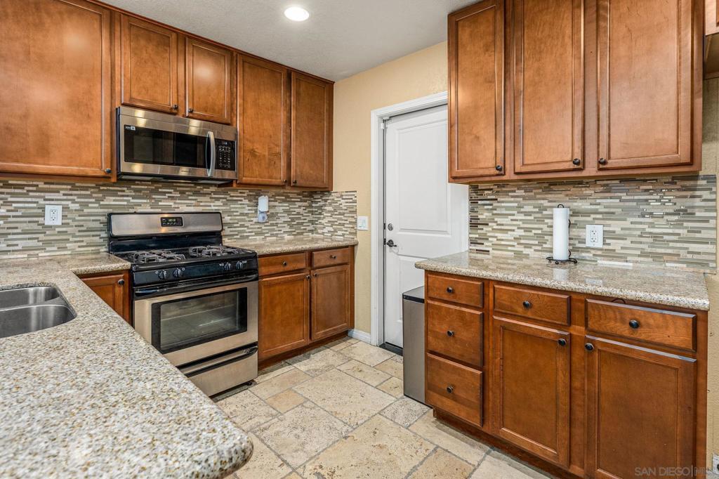 73Ddd7E6 5563 4F0C 8Aa5 A36D8C114Ed2 557 Oaklawn Ave, Chula Vista, Ca 91910 &Lt;Span Style='BackgroundColor:transparent;Padding:0Px;'&Gt; &Lt;Small&Gt; &Lt;I&Gt; &Lt;/I&Gt; &Lt;/Small&Gt;&Lt;/Span&Gt;