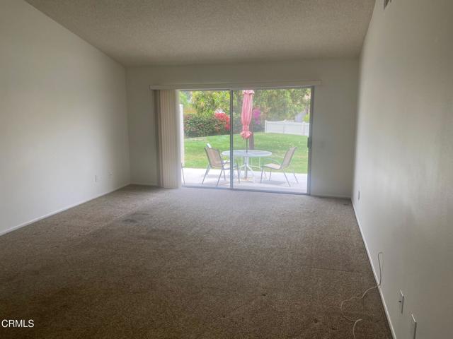 1208 Village 1, Camarillo CA: https://media.crmls.org/mediaz/73df64f0-7214-41e4-93b3-03a144d99f37.jpg