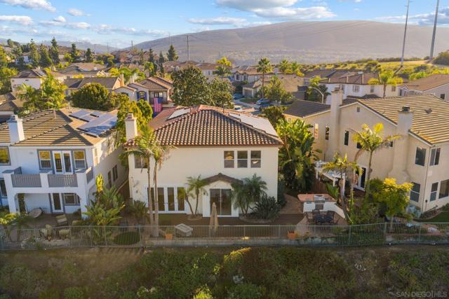 1664 Sagewood Way, San Marcos CA: https://media.crmls.org/mediaz/73e0eb9b-7603-46b8-bab7-7544cd9eaf92.jpg