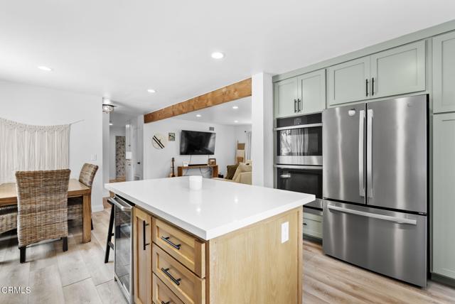 5490 Hunter Street, Ventura CA: https://media.crmls.org/mediaz/73e14513-7bdc-49b1-ba6e-46860d02c655.jpg