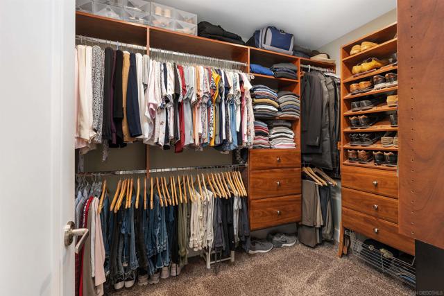 4336 Hill St, San Diego CA: https://media.crmls.org/mediaz/73e420ec-52f4-403b-9205-045197fbb811.jpg
