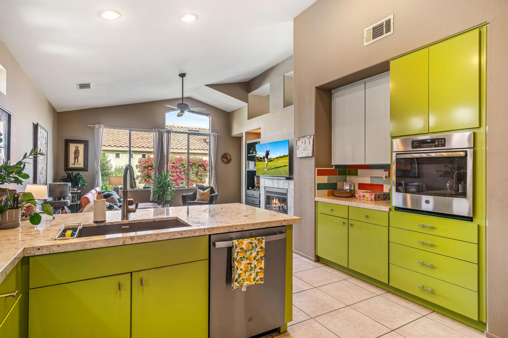 MLS #219138841DA image #12