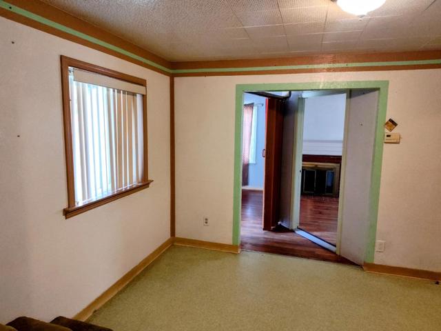230 Paloma Avenue, Salinas CA: https://media.crmls.org/mediaz/73e49e0c-7d13-4302-bd55-0ec69108a098.jpg