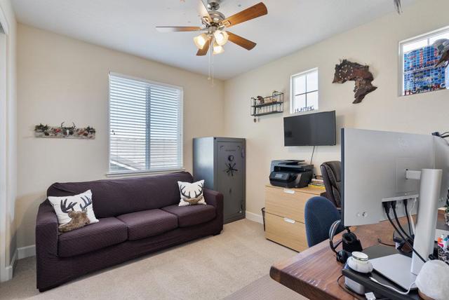 1618 Lily Court, Hollister CA: https://media.crmls.org/mediaz/73e5c1ac-d786-416c-8eee-02e6fc15bfa4.jpg