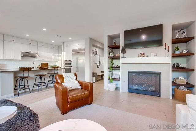 Image 20 of 75 For 9221 Helix Mesa Way