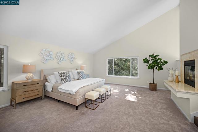 4072 Westminster Pl, Danville CA: https://media.crmls.org/mediaz/73e6fb06-6a37-4db8-9006-4cb0ed5bfca0.jpg