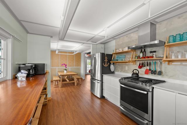 1971 Ebers Street, San Diego CA: https://media.crmls.org/mediaz/73e7918f-e99f-4715-9331-d2fefc55a888.jpg