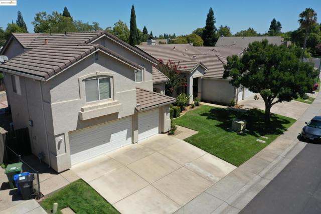 8215 Red Elk Dr, Elk Grove CA: https://media.crmls.org/mediaz/73ea1b79-9626-4264-a317-5356b83e44ee.jpg