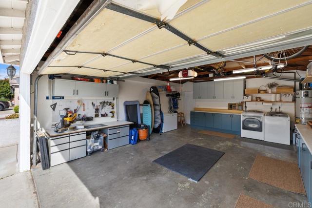 Detail Gallery Image 36 of 45 For 6849 Ballinger Ave, San Diego,  CA 92119 - 3 Beds | 2 Baths