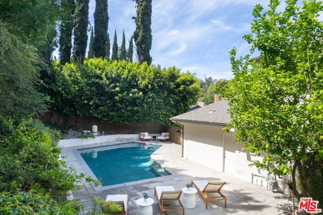 3592 Alana Drive photo 3