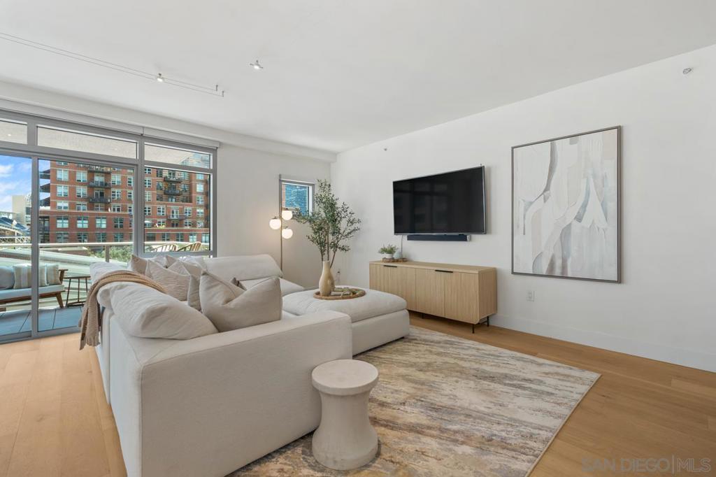 800 The Mark Ln - photo 9