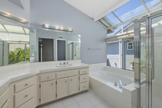11389 Via Playa De Cortes, San Diego CA: https://media.crmls.org/mediaz/73eb7aca-45e1-4439-9344-a5bec32a3596.jpg