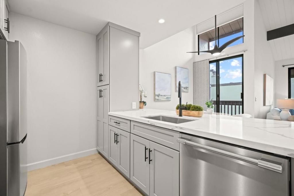 73Ec7B7E B74D 4F71 Aa52 68E6B8Deae3A 2101 Shoreline Drive #437, Alameda, Ca 94501 &Lt;Span Style='BackgroundColor:transparent;Padding:0Px;'&Gt; &Lt;Small&Gt; &Lt;I&Gt; &Lt;/I&Gt; &Lt;/Small&Gt;&Lt;/Span&Gt;