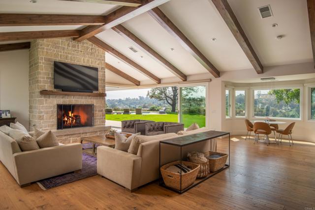3035 Paseo Cielo, Rancho Santa Fe CA: https://media.crmls.org/mediaz/73eda564-9c0d-47a2-9a8d-1daa4400fc2d.jpg