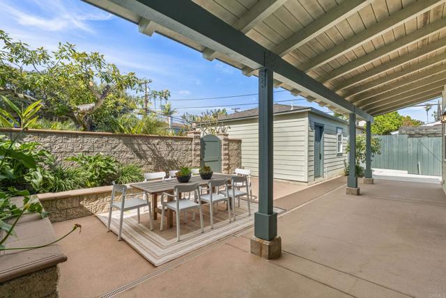 Detail Gallery Image 34 of 42 For 871 Tarento Dr, San Diego,  CA 92106 - 4 Beds | 3 Baths