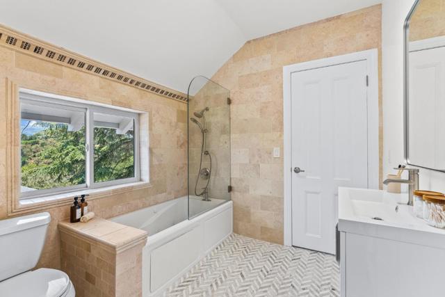 1142 Moore Road, Woodside CA: https://media.crmls.org/mediaz/73ef62be-d804-4d75-8fc6-aebf75e1b2fc.jpg