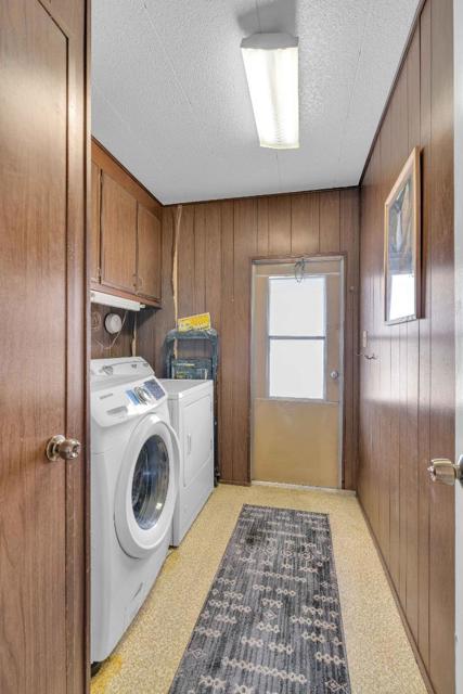 1075 Space Park Way, Mountain View CA: https://media.crmls.org/mediaz/73ef79c2-ea6b-4753-88ce-1e577991868b.jpg