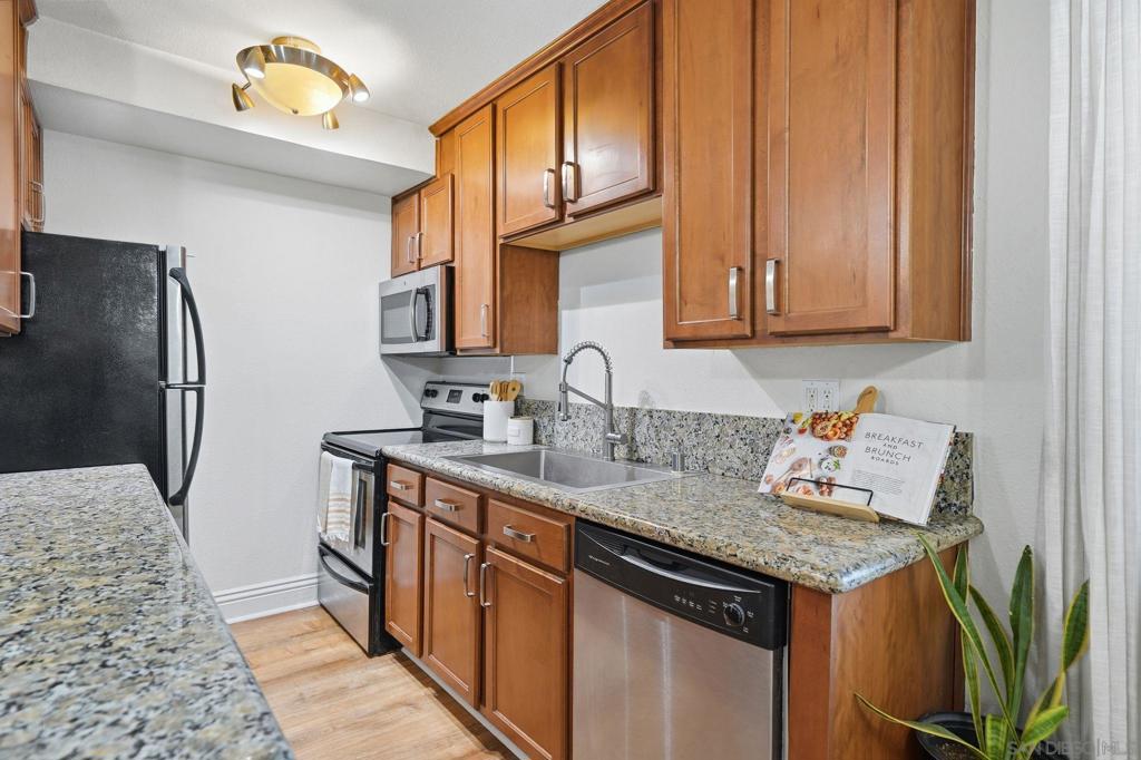 5505 Adelaide Ave - photo 8