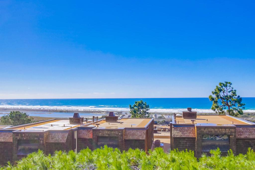 13132 Caminito Mar Villa