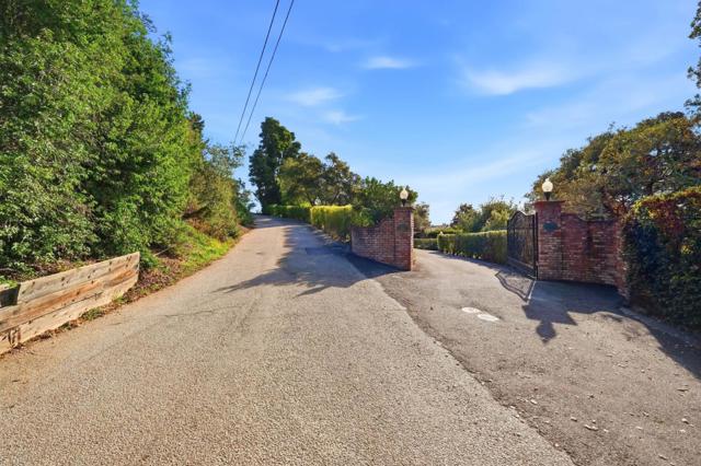 340 Cress Road, Santa Cruz CA: https://media.crmls.org/mediaz/73f20e2e-7f76-4048-8da7-dfdcd75bdb71.jpg