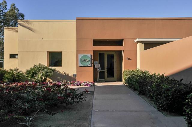 61260 Portulaca Drive, La Quinta CA: https://media.crmls.org/mediaz/73f442f5-2634-4455-a09e-c0f4b96fd44d.jpg