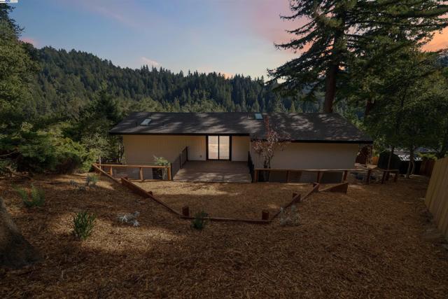 620 Manzanita Ave, Boulder Creek CA: https://media.crmls.org/mediaz/73f53d4b-c9e2-4f93-9750-0940f1f57793.jpg