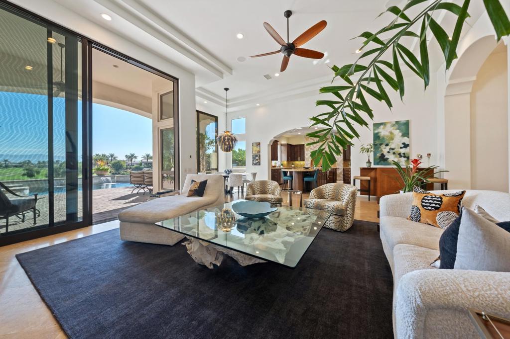 MLS #219136610DA image #13