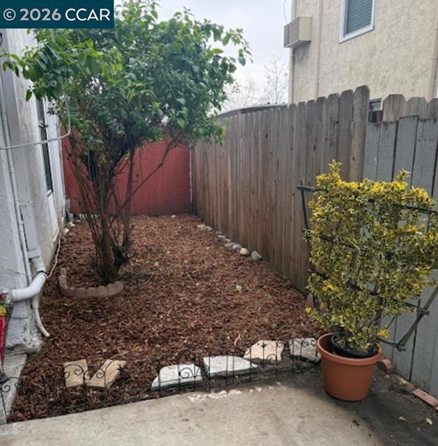 Image 22 of 28 For 120 Ellis St.  120