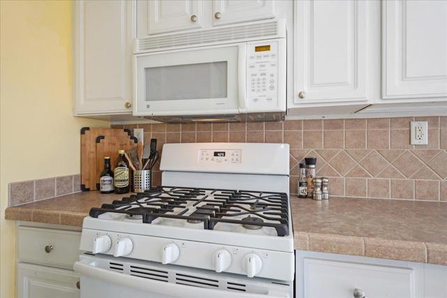 2395 Delaware Avenue, Santa Cruz CA: https://media.crmls.org/mediaz/73f5d1c7-1105-4a74-ac6a-d6782c3d73ab.jpg