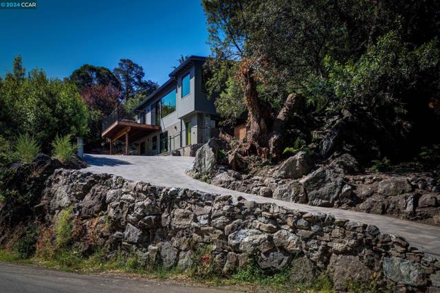 Image 4 of 30 For 5924 Park Ave